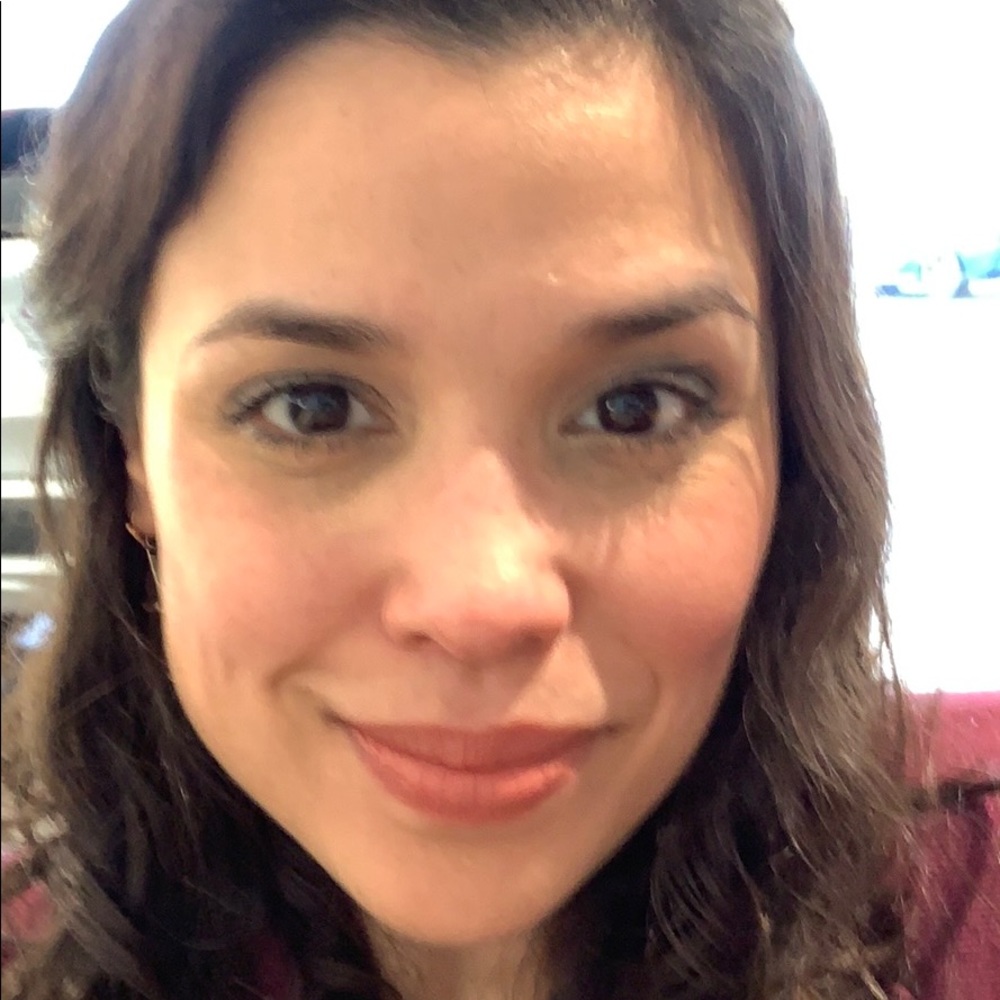 Meet your Posher, Annette